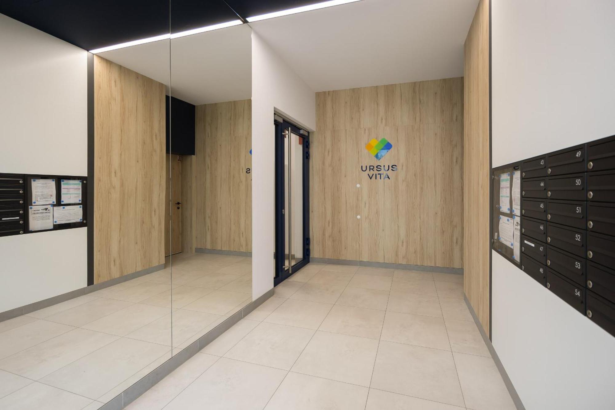 Stylish Apartments With Parking By Noclegi Renters وارسو المظهر الخارجي الصورة